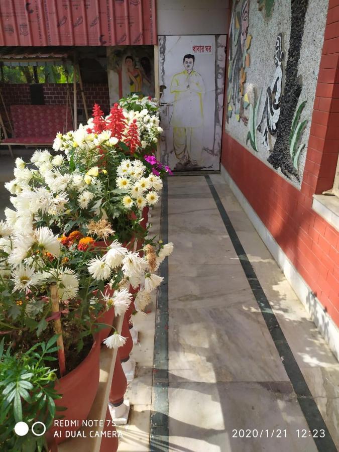 Swapnonir Hotel Shanti Niketan Exterior photo