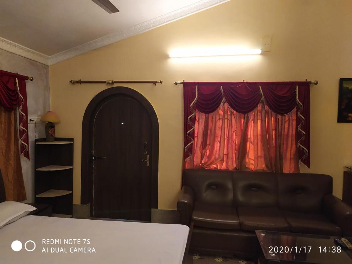 Swapnonir Hotel Shanti Niketan Exterior photo